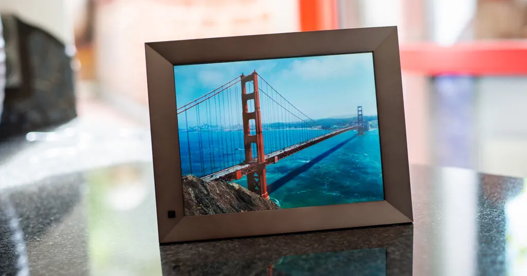 My review of the Dragon Touch Classic 10 Elite Digital Photo Frame with touch screen and WiFi