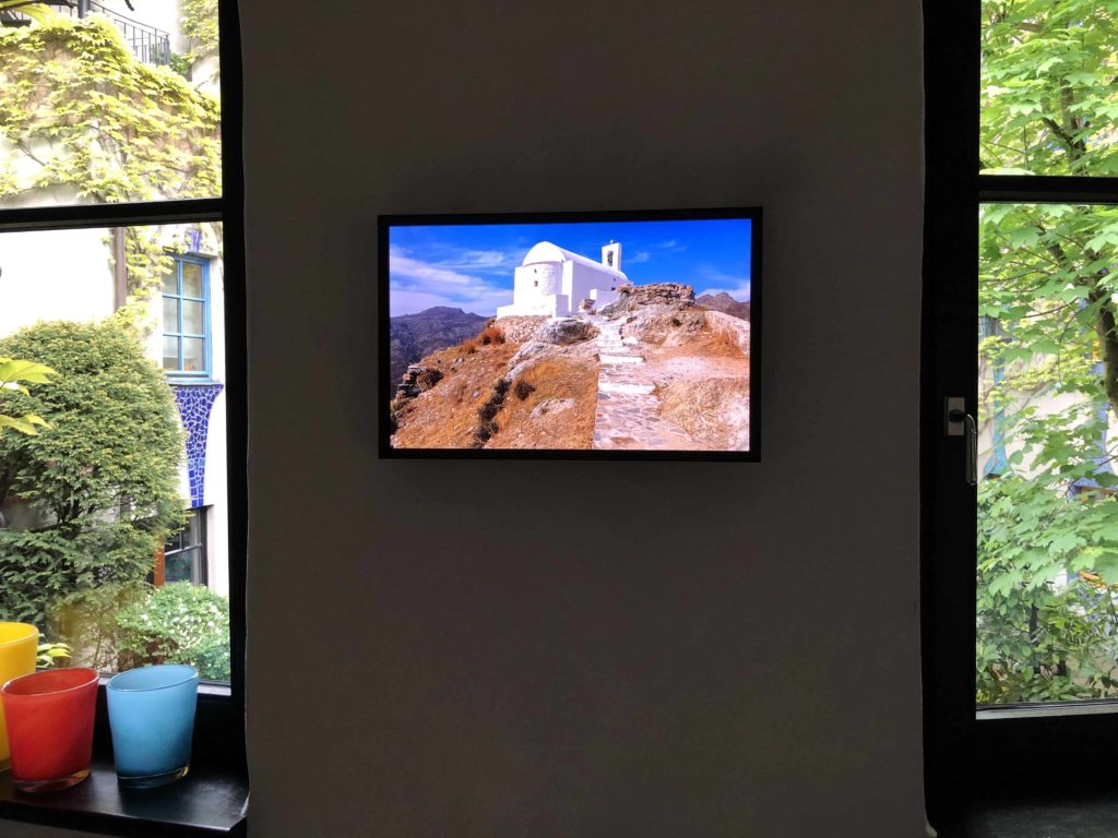 Get inspired for your Raspberry Pi project in The Digital Picture Frame User Gallery 7 Get inspired for your Raspberry Pi project in The Digital Picture Frame User Gallery 7